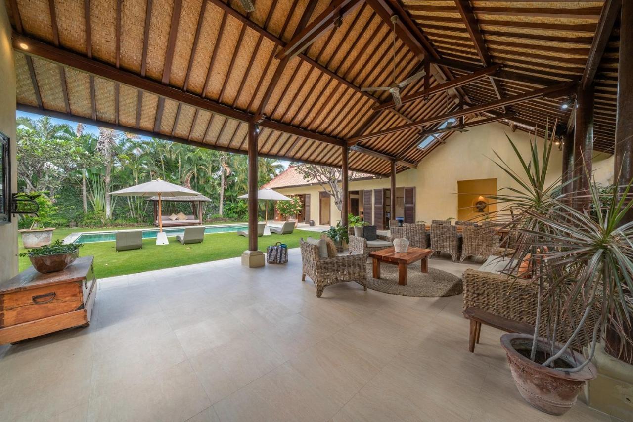 Rumi Villas Seminyak Exterior foto